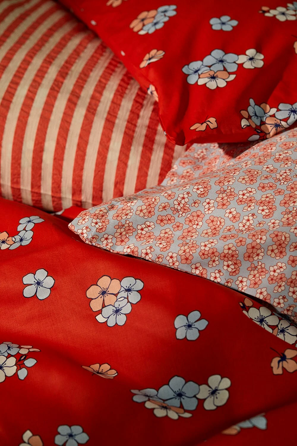 Juna Grand Pleasantly Pussilakanasetti 220x220 + 50x60 Cm, Chili - Image 5