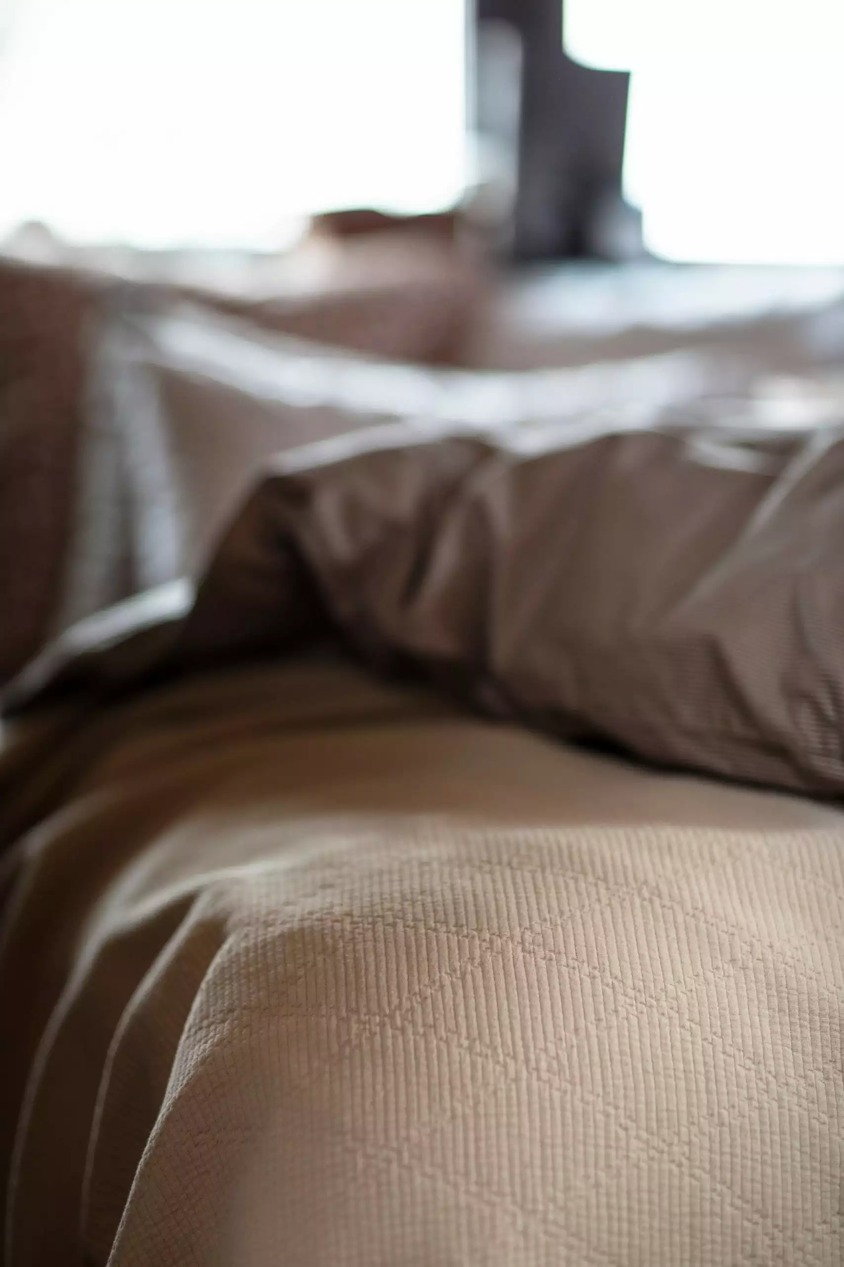 Lexington Quilted Jacquard Päiväpeite Beige, 260x240 Cm - Image 4